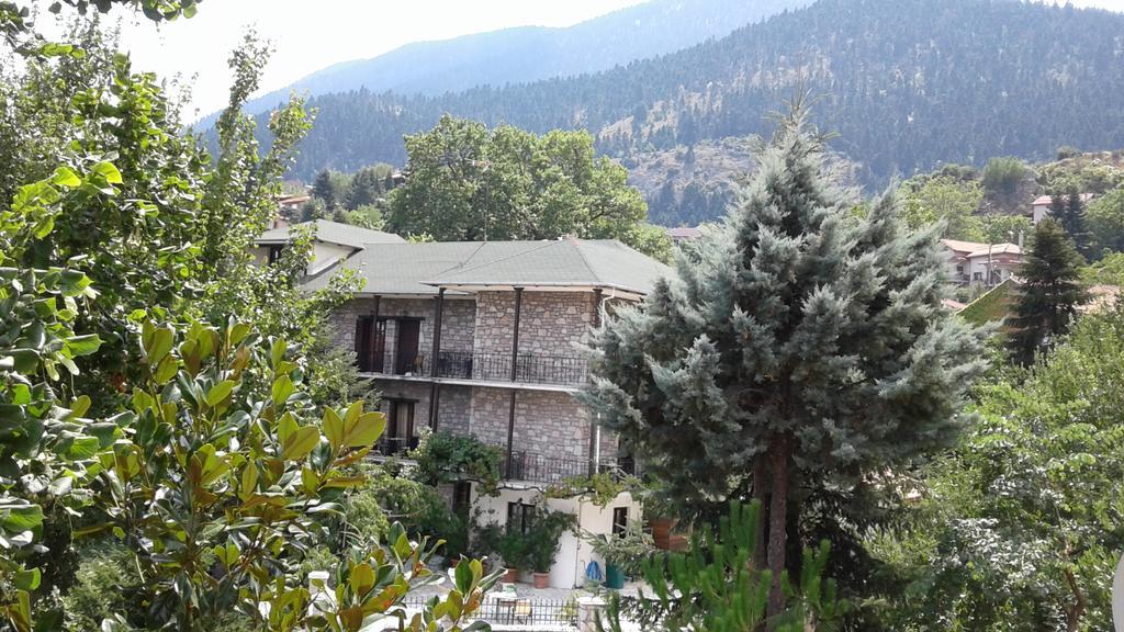 Guesthouse Alexandra Eptálofos Exterior foto