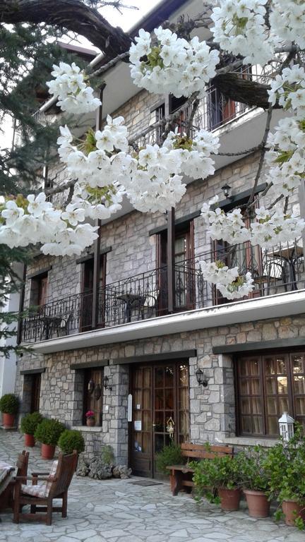 Guesthouse Alexandra Eptálofos Exterior foto